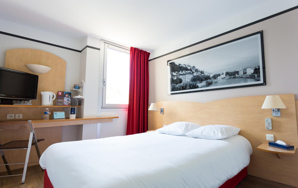 Hotel Inn Grenoble Eybens Parc Des Expositions Ex Kyriad المظهر الخارجي الصورة