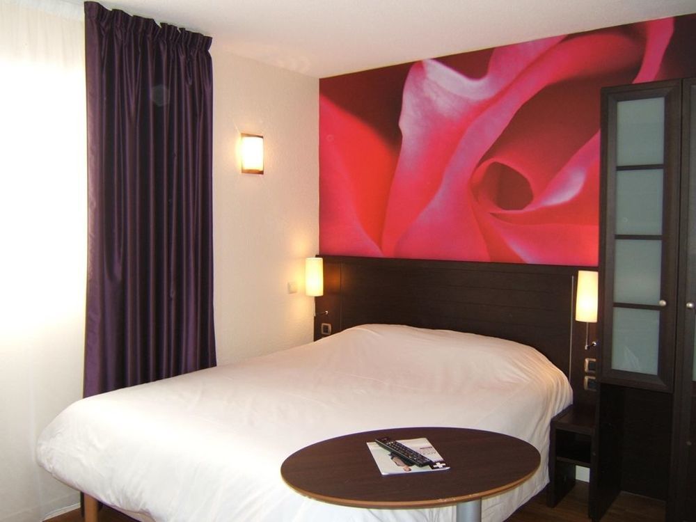 Hotel Inn Grenoble Eybens Parc Des Expositions Ex Kyriad الغرفة الصورة