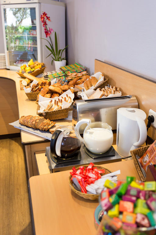 Hotel Inn Grenoble Eybens Parc Des Expositions Ex Kyriad المظهر الخارجي الصورة